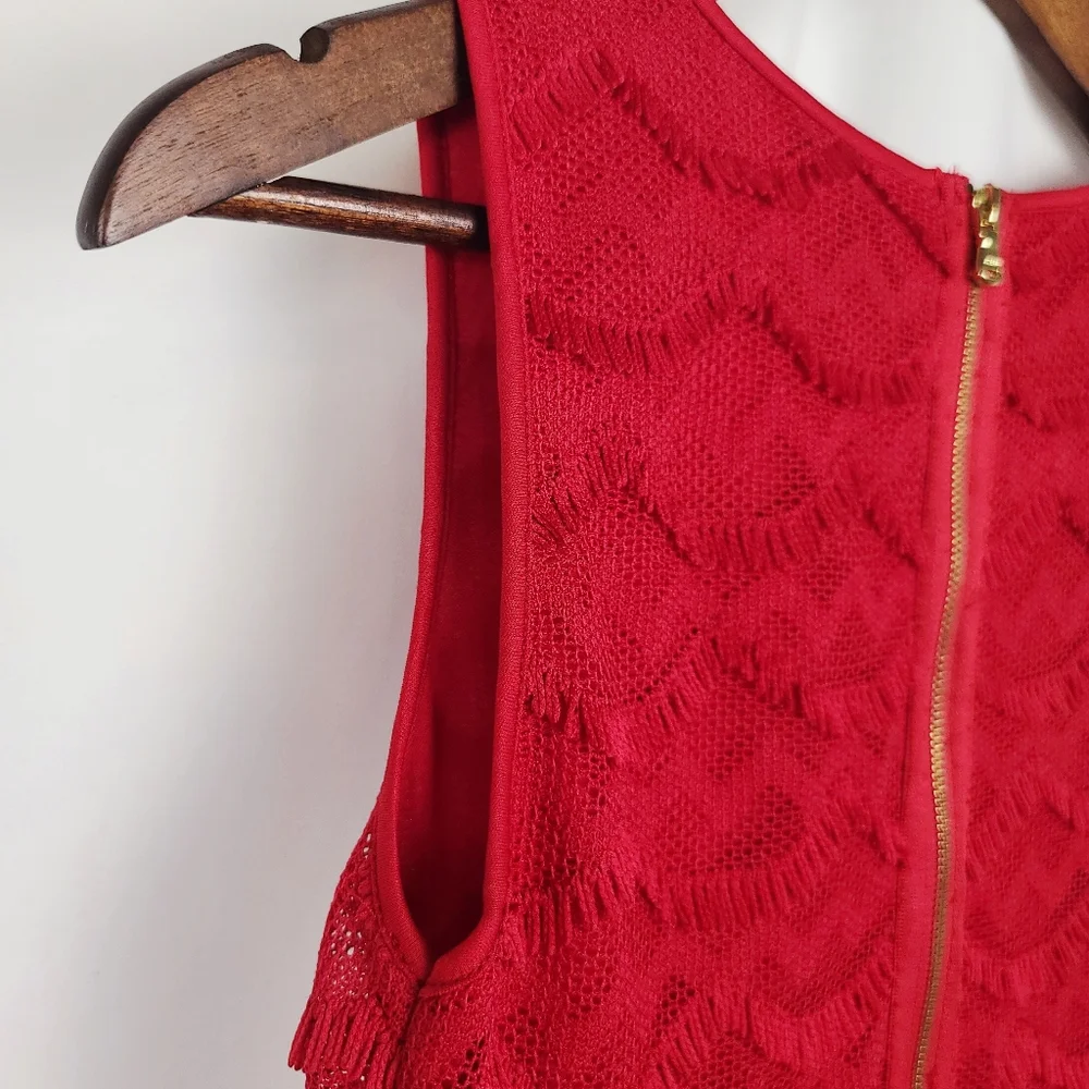GUESS Red Scalloped Crochet Lace Fringe Cocktail Dress – Size 12 - Picture 4 of 13